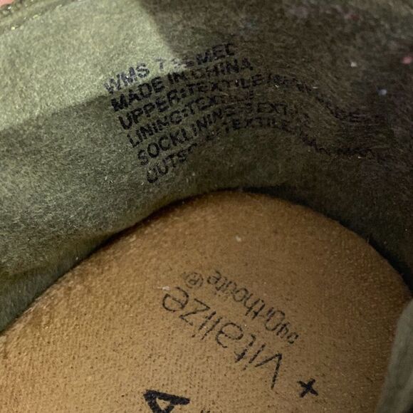 Sonoma Women's Green Vitalize Ortholite Knit Slip-On Sneakers Size 7 - Picture 15 of 16